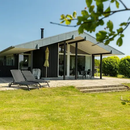 Erlinda - 600m From The Sea By Interhome Semesterbostad